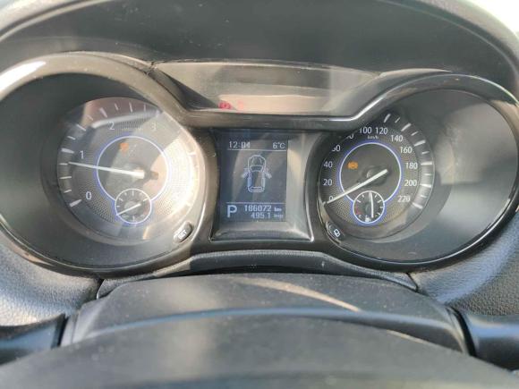 [济南·鲁A] 二手江铃驭胜S3502013款 2.4T 自动两驱柴油豪华版5座