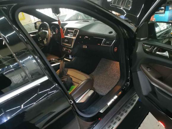 [上海·沪G] 二手奔驰奔驰GL级AMG2014款 AMG GL 63