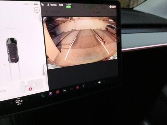 [上海·沪A] 二手特斯拉Model Y2023款 后轮驱动版