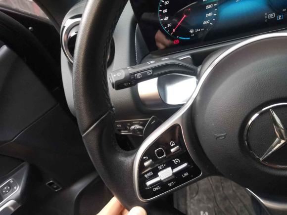 [北京·京N] 二手奔驰奔驰GLB2020款 GLB 180 动感型