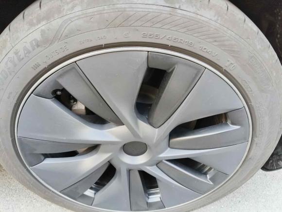 [南通·苏F] 二手特斯拉Model Y2024款 后轮驱动版