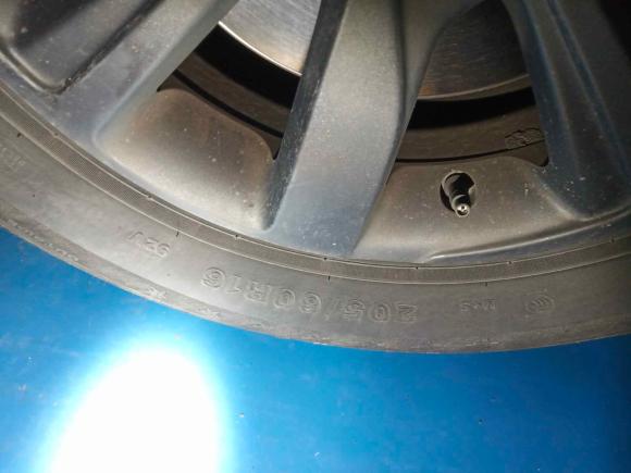 [南京·苏A] 二手比亚迪元新能源2018款 EV360 智联炫酷型