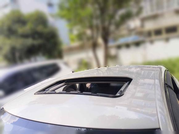 [上海·沪A] 二手荣威荣威i6新能源2019款 PLUS 50T 互联网荣耀旗舰版