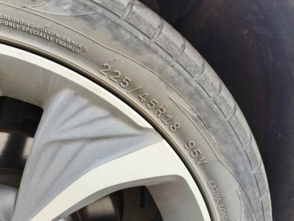 [上海·沪A] 二手吉利汽车帝豪GSe2018款 尊尚型