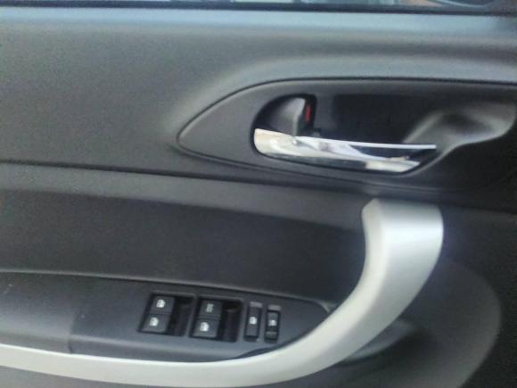 [深圳·粤B] 二手长安长安CS352015款 1.6L 自动豪华型 国V