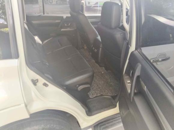 [苏州·苏U] 二手三菱帕杰罗2011款 3.0L 精英版