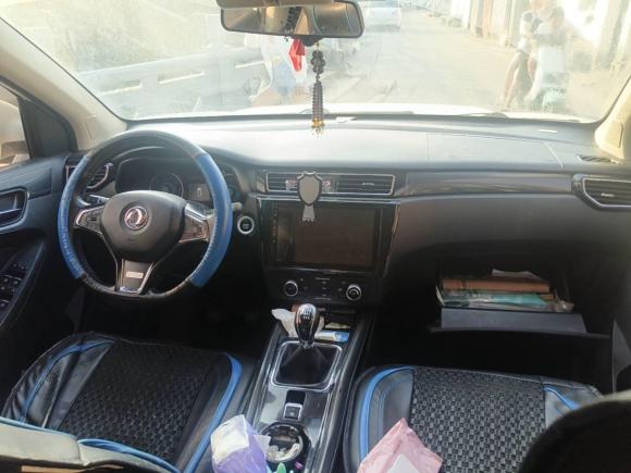 [宁波·贵J] 二手东风风光风光5802016款 1.5T 手动豪华型