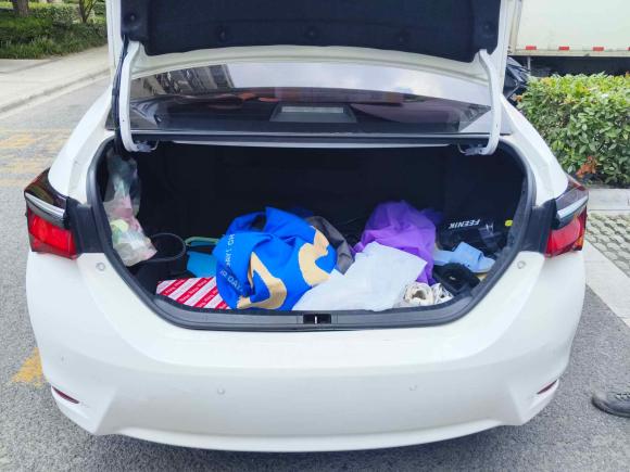 [上海·苏E] 二手丰田卡罗拉2017款 改款双擎 1.8L E-CVT精英版