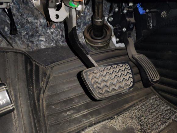 [青岛·鲁B] 二手丰田凯美瑞2015款 2.0G 领先版