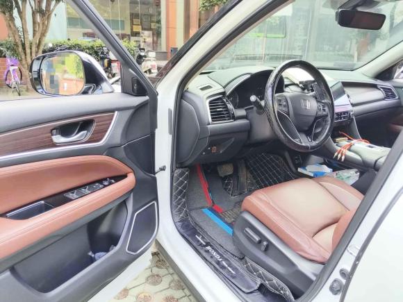 [武汉·鄂A] 二手本田冠道2017款 370TURBO 两驱豪华版