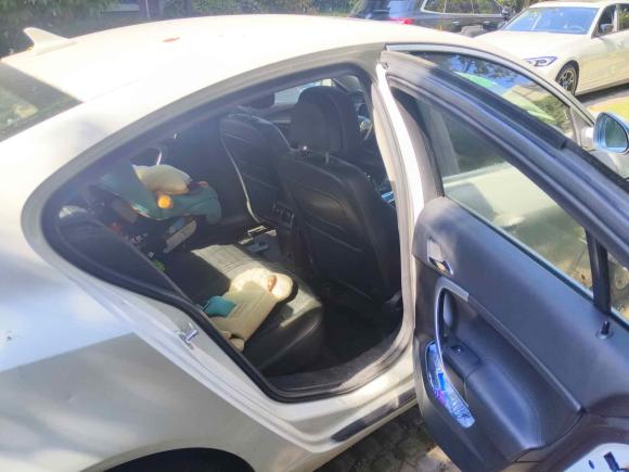 [上海·鲁Y] 二手别克君威2012款 2.4L SIDI旗舰版