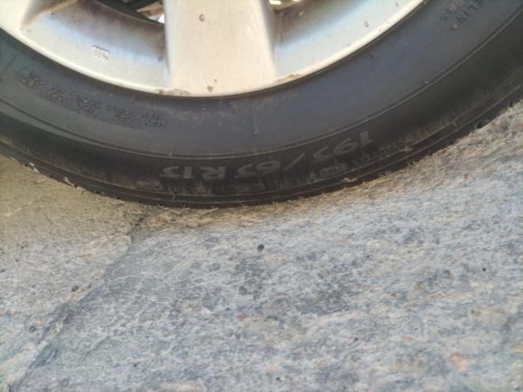 [青岛·鲁B] 二手丰田卡罗拉2011款 1.6L 自动GL天窗版