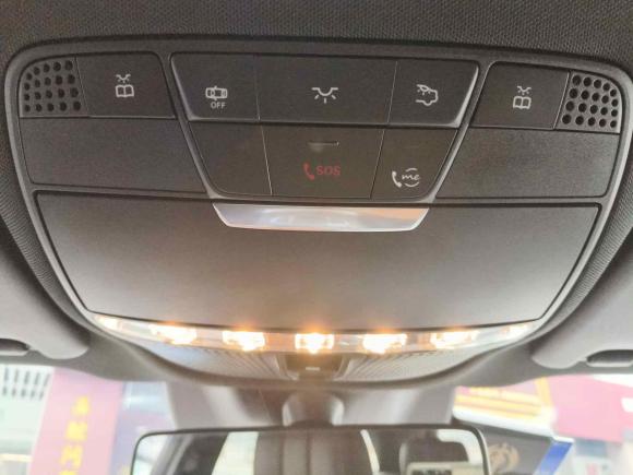 [深圳·粤B] 二手奔驰奔驰GLC2022款 改款三 GLC 300 L 4MATIC 豪华型