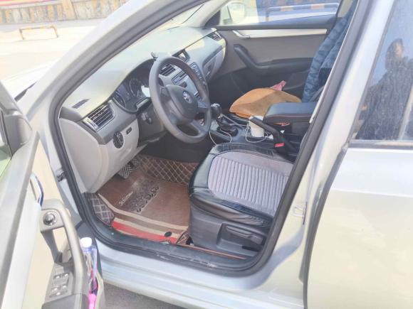 [济南·鲁A] 二手斯柯达明锐2015款 1.4TSI DSG逸致版