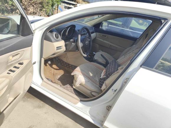 [济南·鲁A] 二手马自达马自达32012款 1.6L 手动经典特惠型