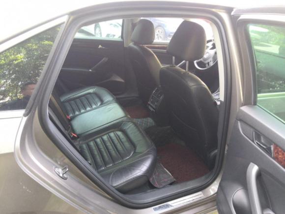 [上海·沪N] 二手大众帕萨特2011款 1.8TSI DSG御尊版