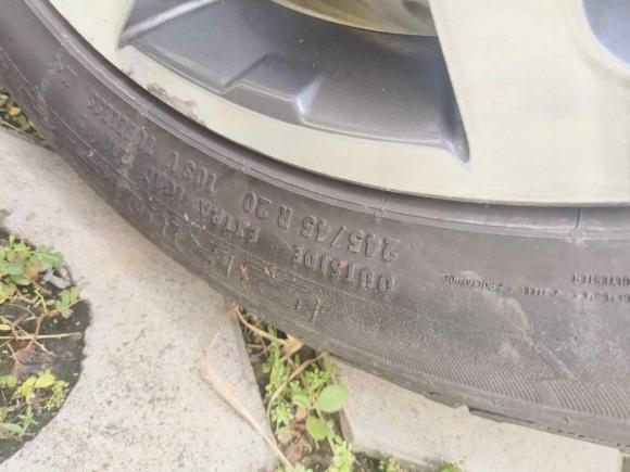 [深圳·粤B] 二手路虎揽胜极光2014款 2.0T 5门耀动版