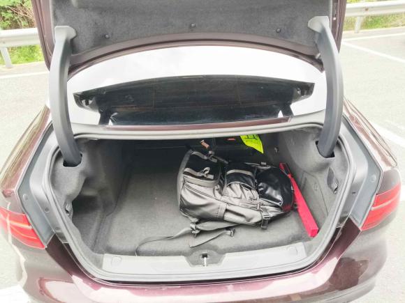 [南通·苏F] 二手捷豹捷豹XEL2020款 2.0T 200PS R-DYNAMIC S进取运动版