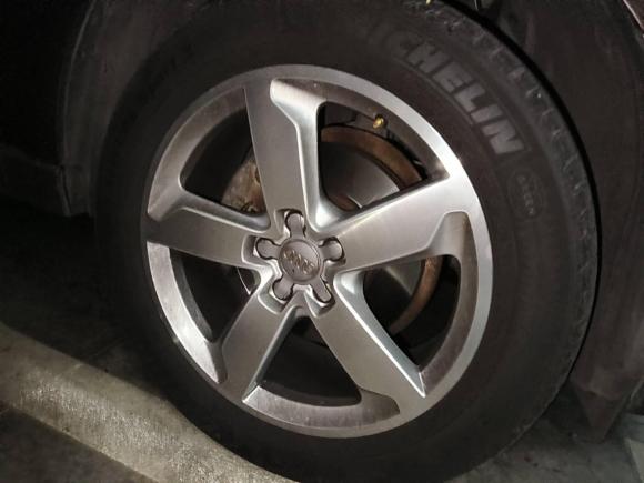 [深圳·粤B] 二手奥迪奥迪Q52015款 40 TFSI 舒适型