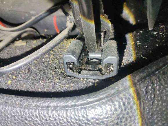 [武汉·鄂A] 二手雪铁龙雪铁龙C4L2013款 1.8L 自动劲享版