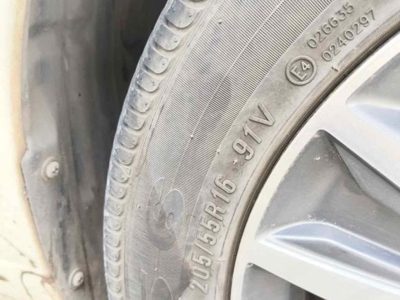 [成都·川A] 二手长安逸动2016款 1.6L 手动风尚型