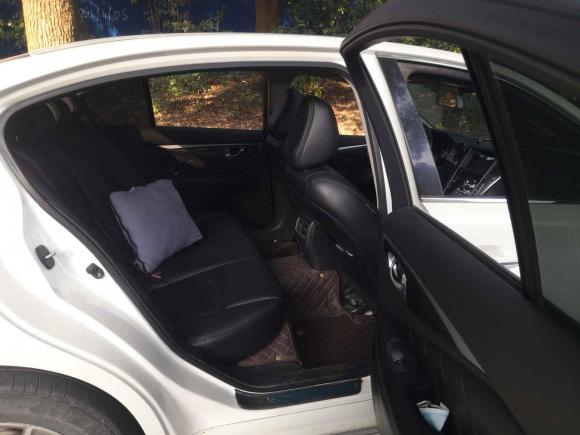 [无锡·苏B] 二手英菲尼迪英菲尼迪Q50L2015款 2.0T 舒适版