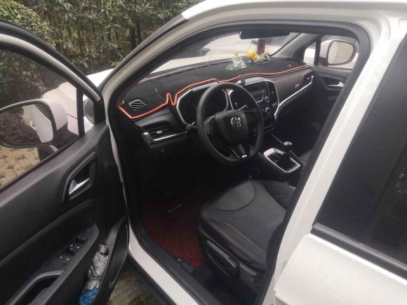 [成都·川C] 二手中华中华V32020款 1.6L 手动经典型