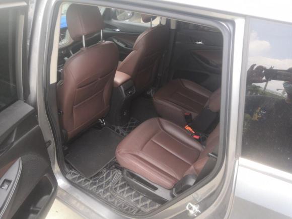 [佛山·粤E] 二手别克别克GL62018款 18T 6座豪华型