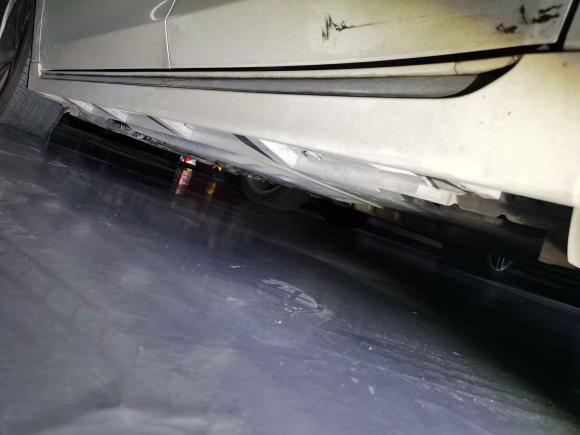 [上海·吉A] 二手斯巴鲁力狮2016款 2.5i 全驱荣耀版