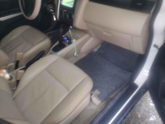 [温州·浙J] 二手启辰启辰R502012款 1.6L 自动尊贵版