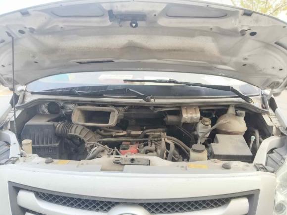 [常州·苏D] 二手福田图雅诺2019款 2.5T 多功能加长轴中顶5-7座4J25TC3