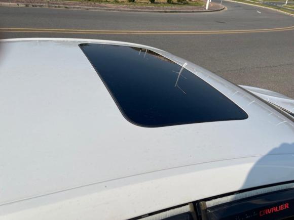 [广州·桂G] 二手雪佛兰科沃兹2018款 320 自动欣享天窗版