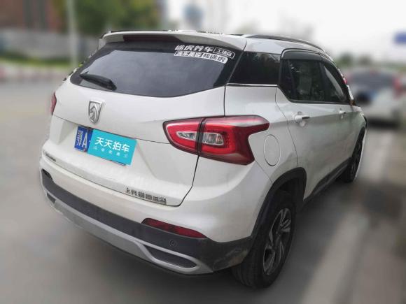 [武汉·鄂A] 二手宝骏宝骏5102017款 1.5L 手动豪华型