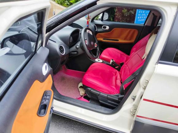 [深圳·粤B] 二手名爵名爵3SW2015款 1.5L AMT精英型