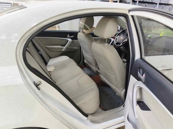 [广州·粤S] 二手吉利汽车帝豪2016款 三厢 1.5L CVT豪华型