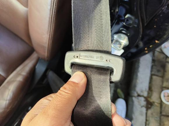 [合肥·川X] 二手红旗红旗H72015款 2.0T 豪华型