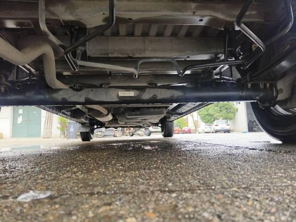 [嘉兴·浙F] 二手上汽大通MAXUS新途V802017款 2.5T AMT傲运通国IV长轴中顶6-10座