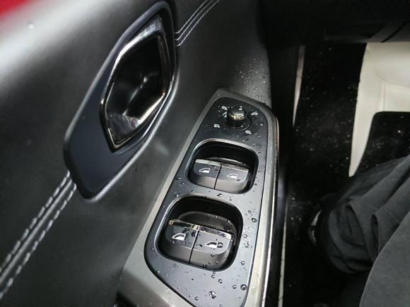 [广州·浙C] 二手蔚来蔚来EC62020款 430KM 运动版