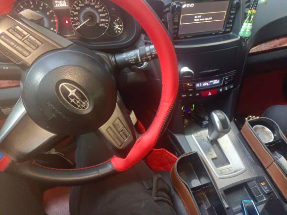 [金华·浙G] 二手斯巴鲁傲虎2010款 2.5i豪华导航版