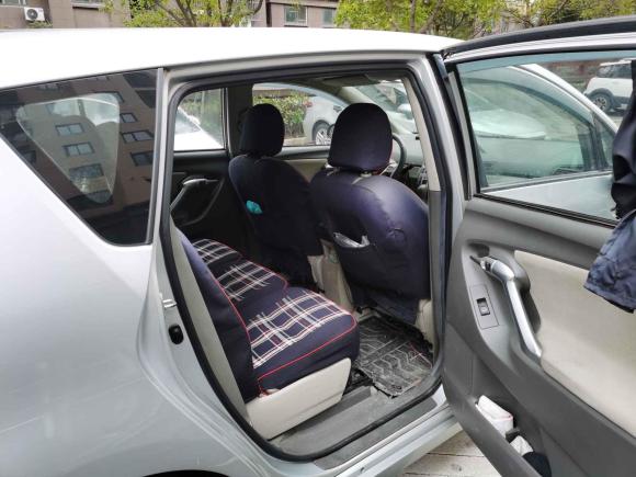 [上海·沪C] 二手丰田逸致2014款 星耀 180G CVT舒适版