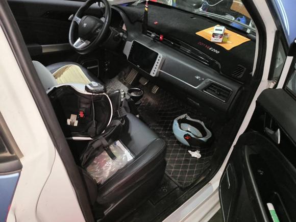 [济南·鲁A] 二手众泰众泰E2002018款 飞鱼座