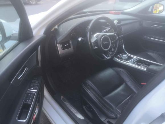 [杭州·浙A] 二手捷豹捷豹XF2016款 XF 2.0T 两驱R-Sport运动版