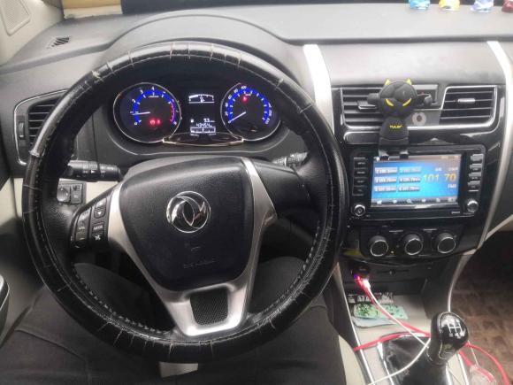 [上海·冀D] 二手东风风行风行S5002016款 1.6L 手动尊享型