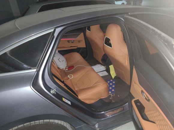 [青岛·琼A] 二手比亚迪汉2022款 EV 创世版 715KM前驱旗舰型