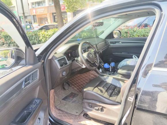 [宁波·浙B] 二手大众途昂2017款 530 V6 四驱旗舰版