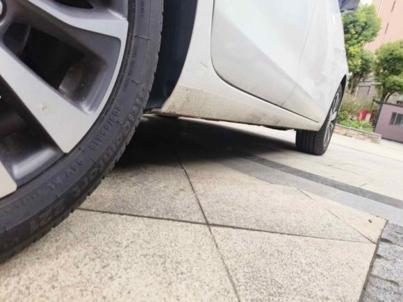 [上海·沪B] 二手别克阅朗2018款 18T 自动旗舰型