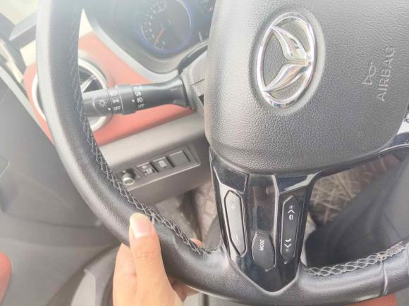 [杭州·豫Q] 二手北汽幻速北汽幻速S32016款 S3L 1.5L 手动尊贵型