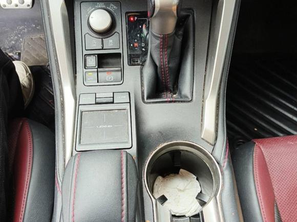 [深圳·冀J] 二手雷克萨斯雷克萨斯NX2015款 200t 全驱 F SPORT