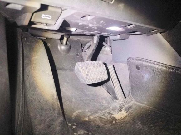 [杭州·浙A] 二手红旗红旗HS52019款 2.0T 智联旗享版