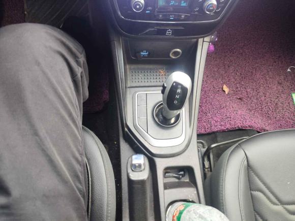 [合肥·皖A] 二手江汽集团江淮iEVA502018款 豪华型